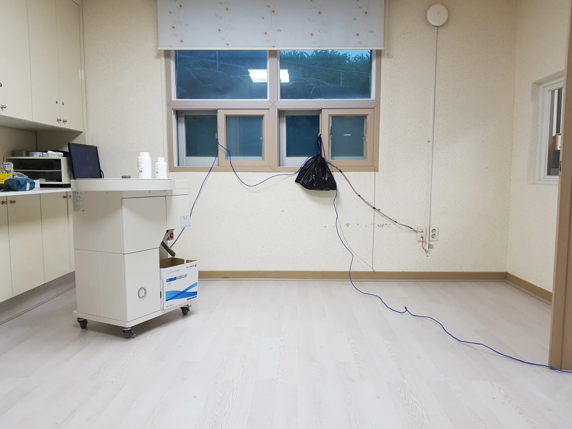 충북 제천시 공공 기관 15평 전기온돌강화마루 시공 사진 2