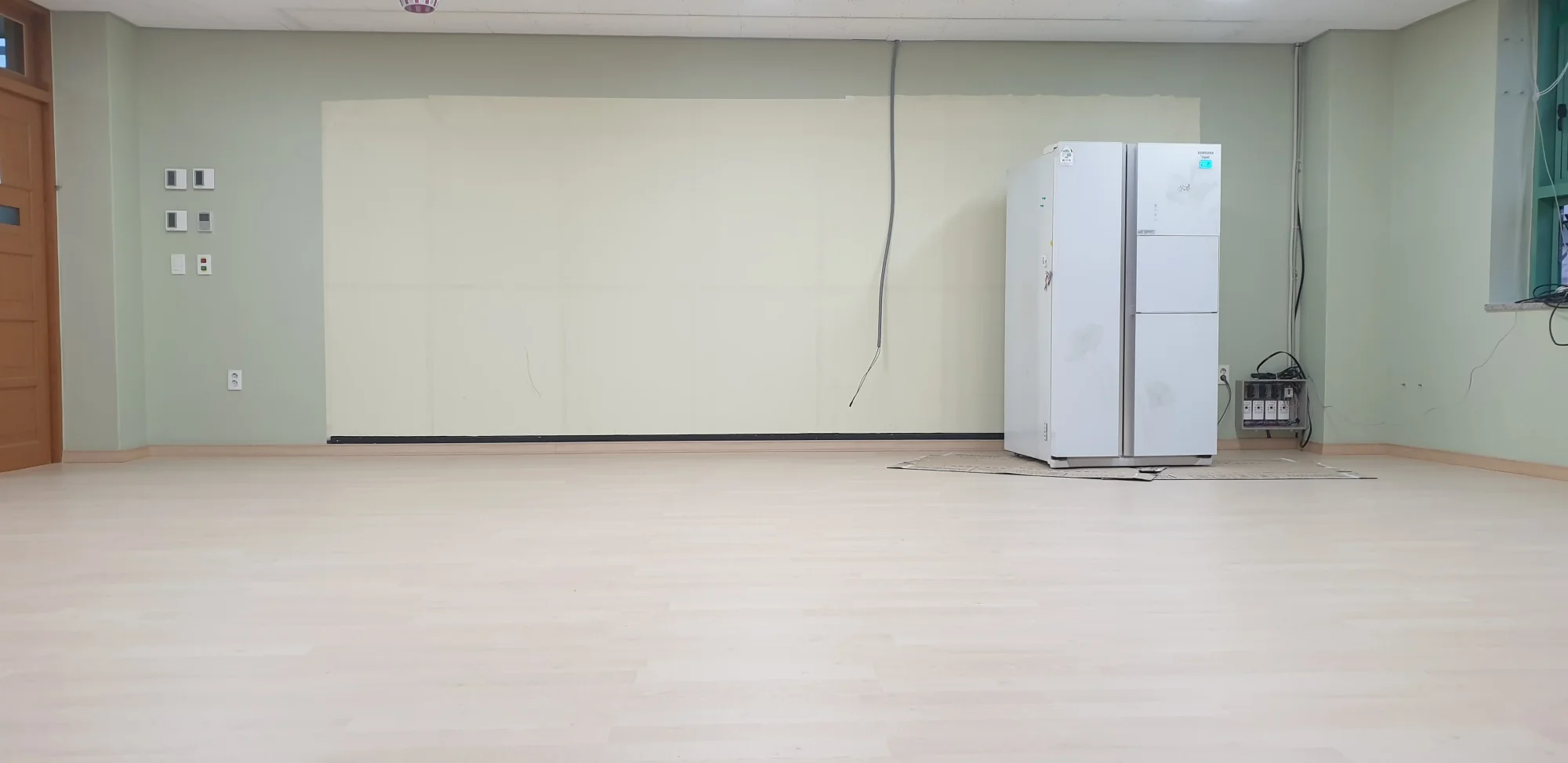 인천 연수구 학교 20평 전기온돌강화마루 시공 사진 2