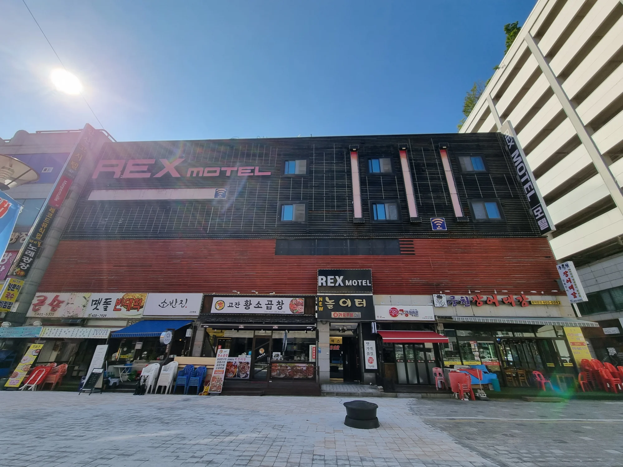 경기 안산시 숙박 시설 6평 전기온돌강화마루 시공 사진 5