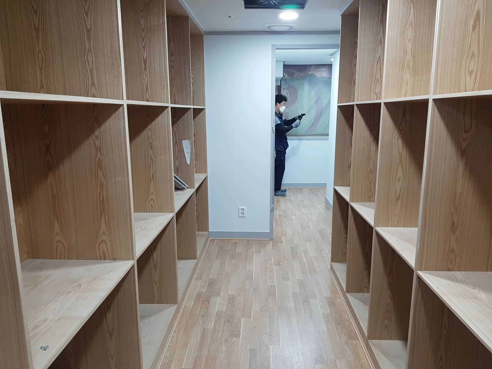 서울 송파구 병원 40평 전기온돌강화마루 시공 사진 2