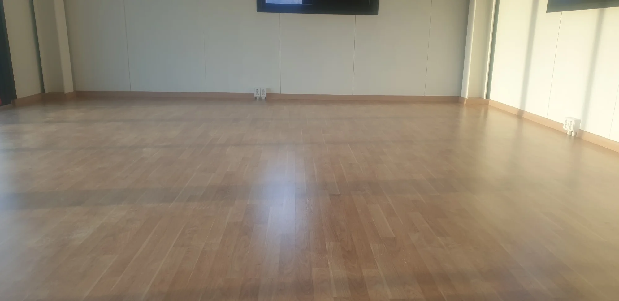 경기 안성시 기타 20평 전기온돌강화마루 시공 사진 1