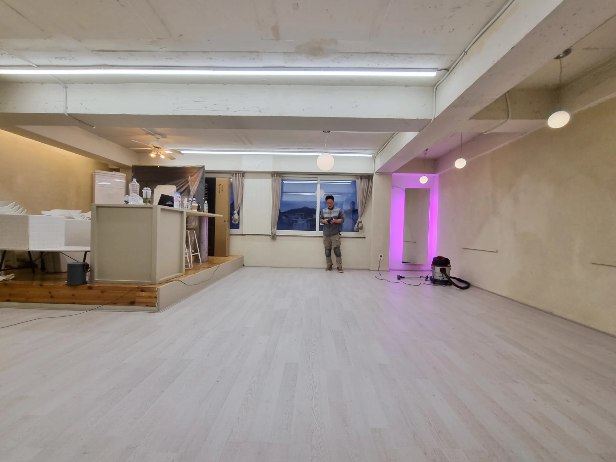 서울 마포구 상업 시설 15평 전기온돌강화마루 시공 사진 1