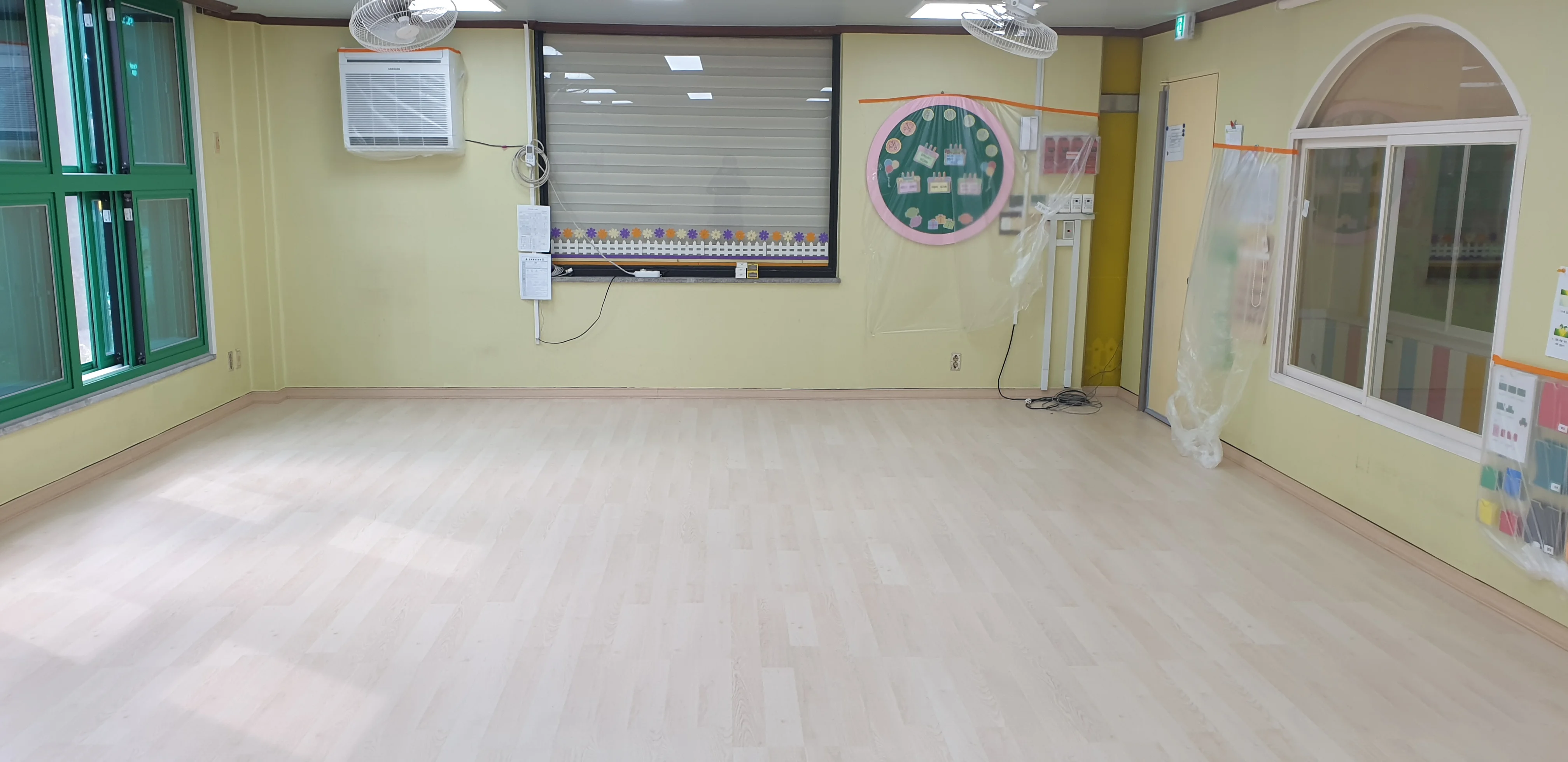 인천 제물포구 학교 20평 전기온돌강화마루 시공 사진 3