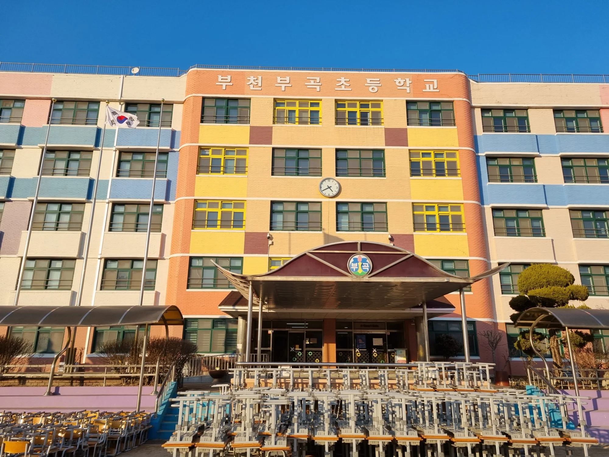 경기 부천시 학교 20평 전기온돌강화마루 시공 사진 1