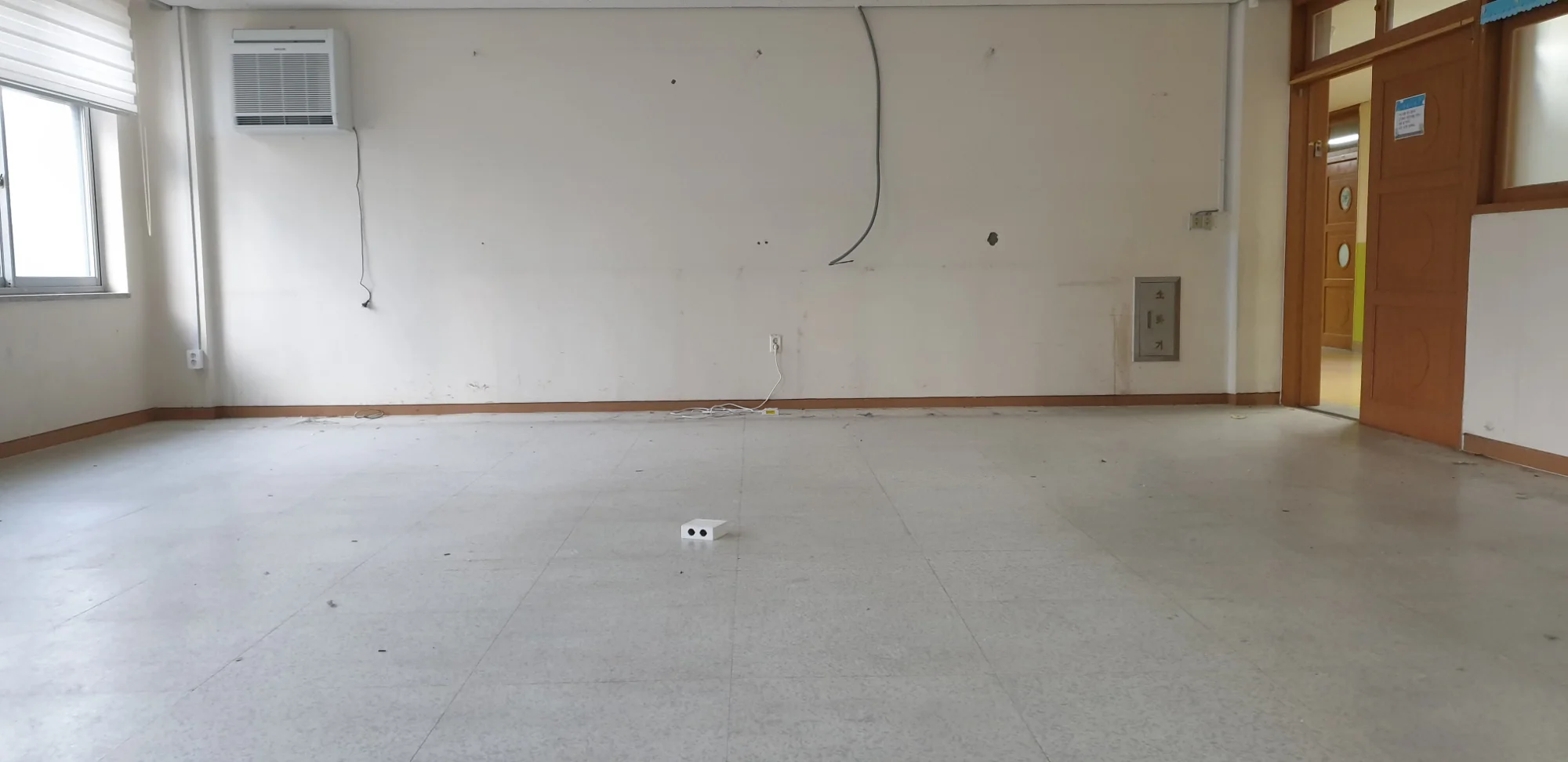 인천 서해구 학교 20평 전기온돌강화마루 시공 사진 1