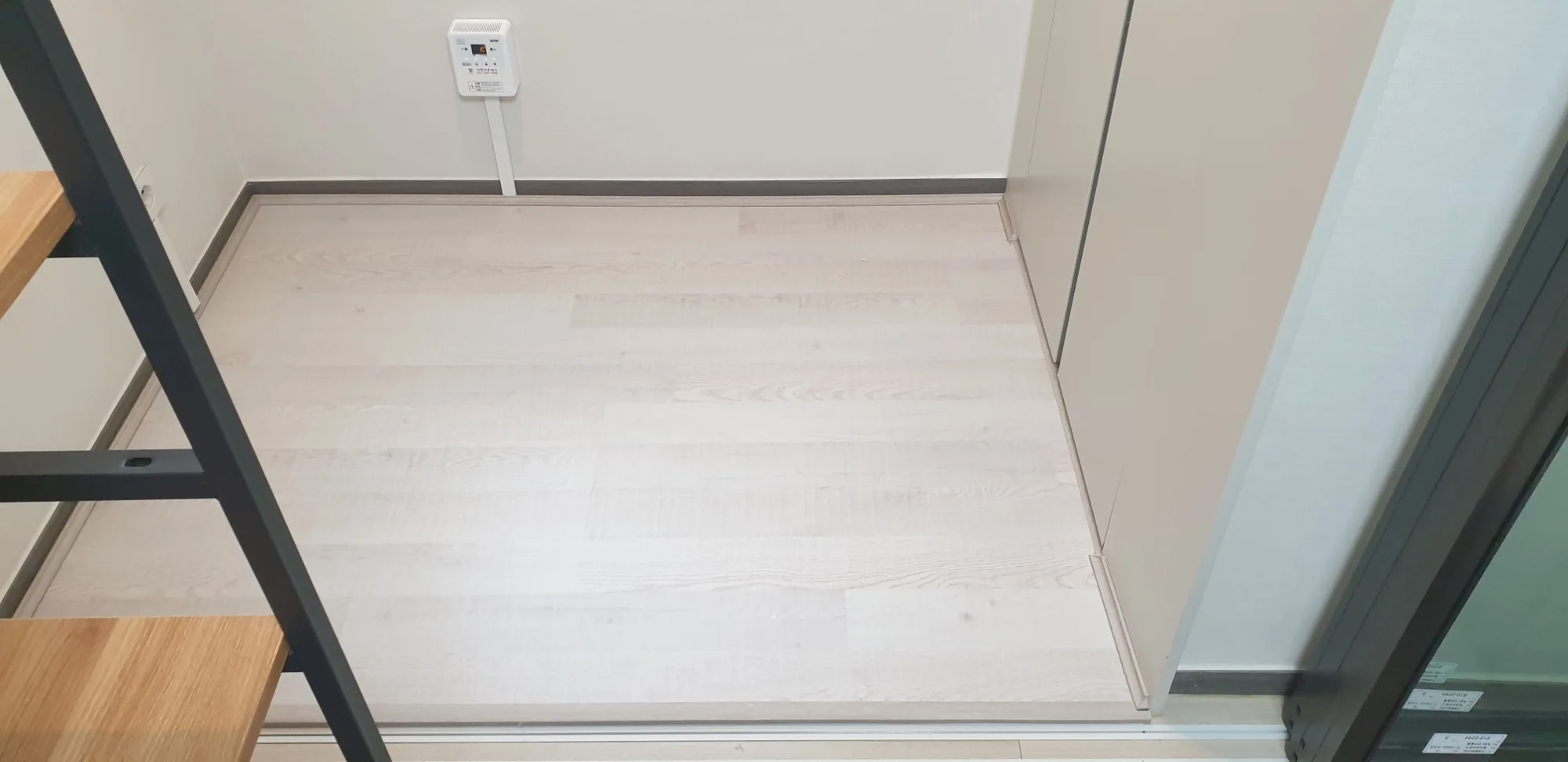 경기 남양주시 주택 2평 전기온돌강화마루 시공 사진 3