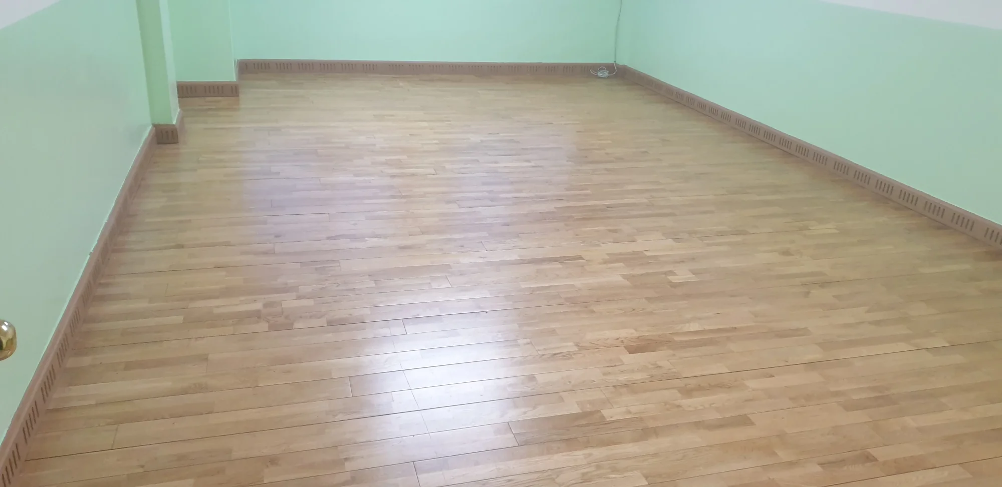 인천 남동구 학교 20평 전기온돌강화마루 시공 사진 1