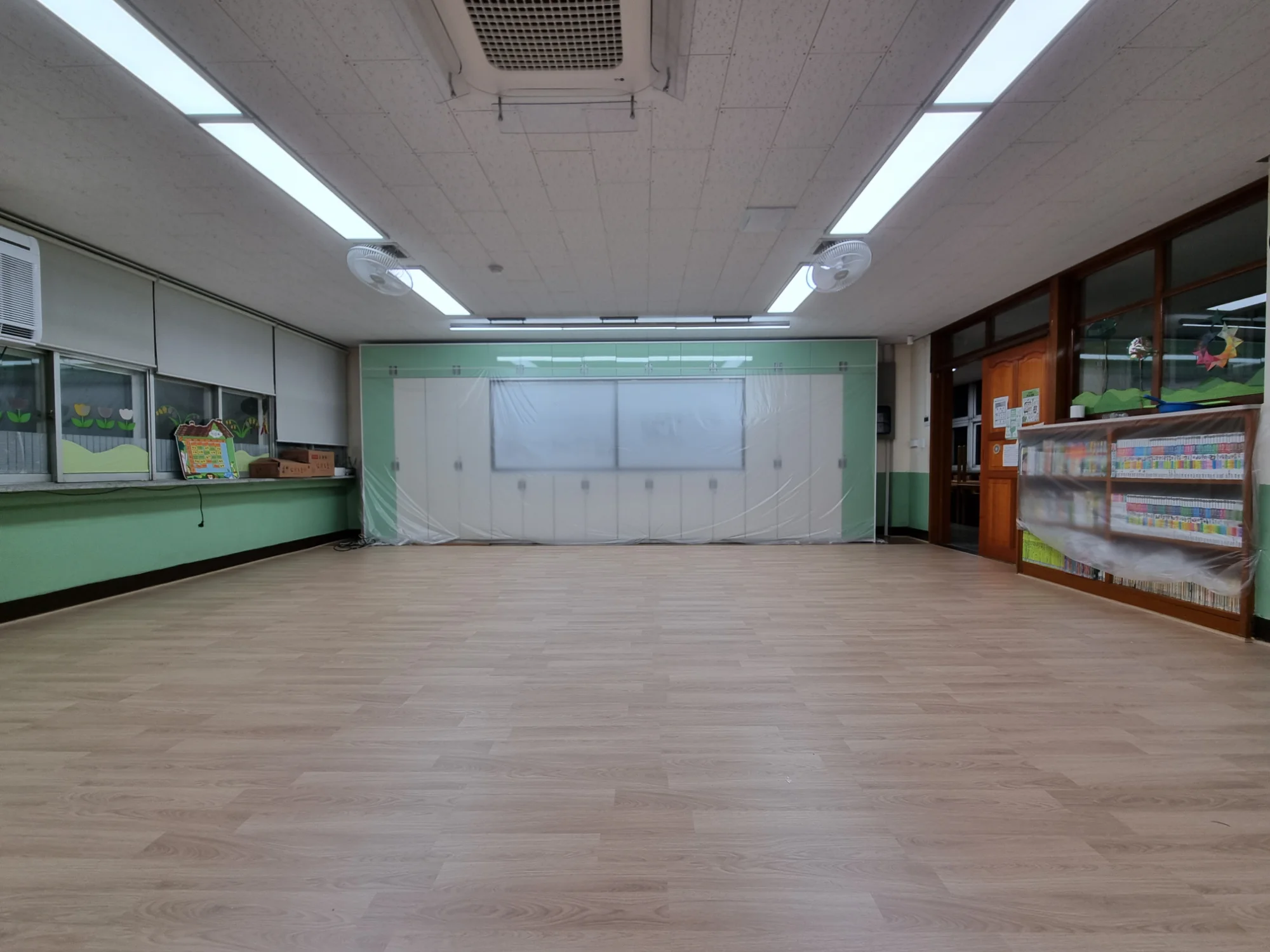 인천 남동구 학교 20평 전기온돌강화마루 시공 사진 3