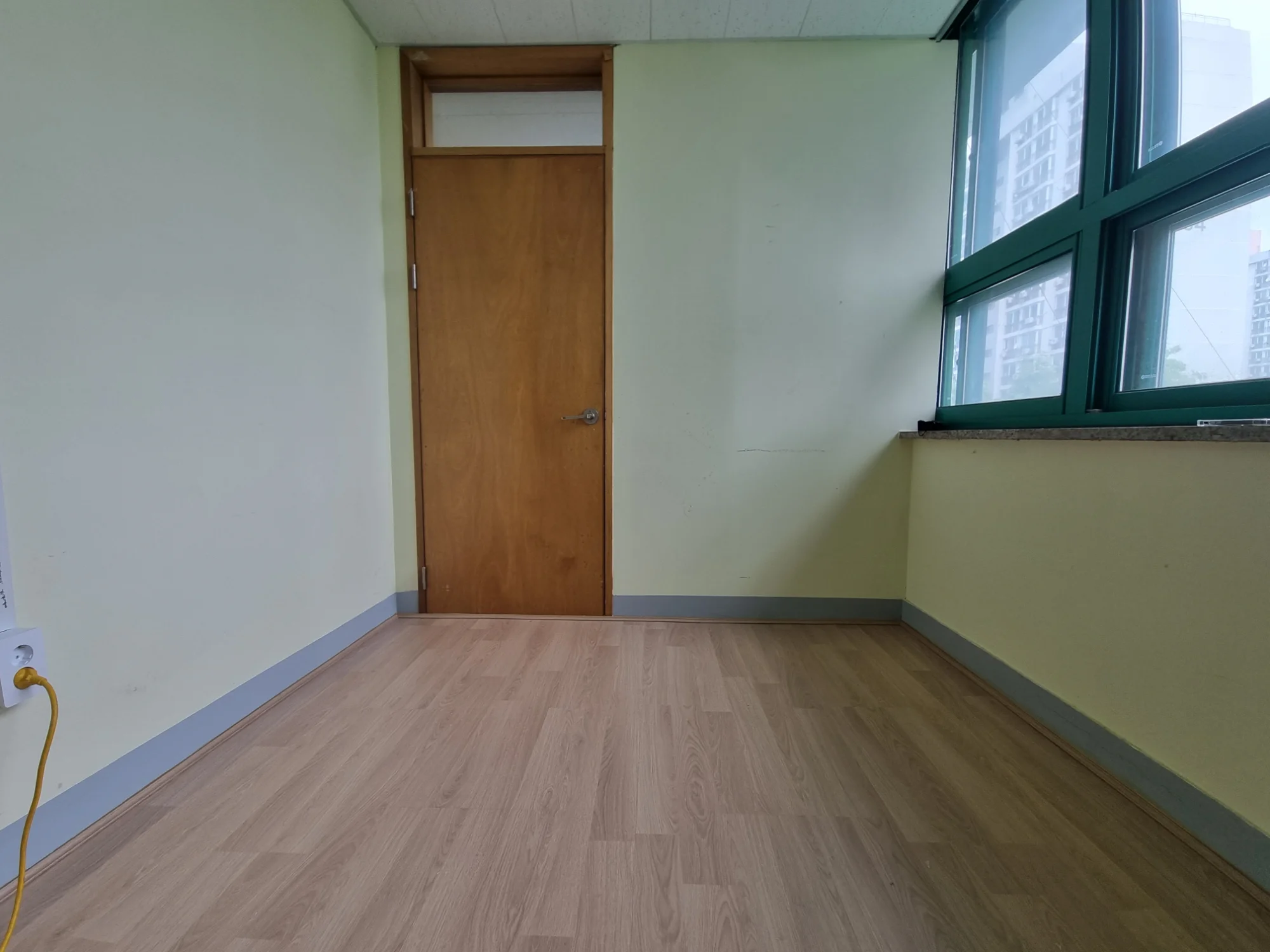 인천 부평구 학교 5평 전기온돌강화마루 시공 사진 2
