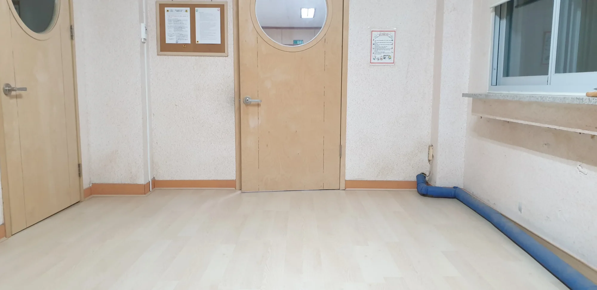 경기 김포시 학교 20평 전기온돌강화마루 시공 사진 3