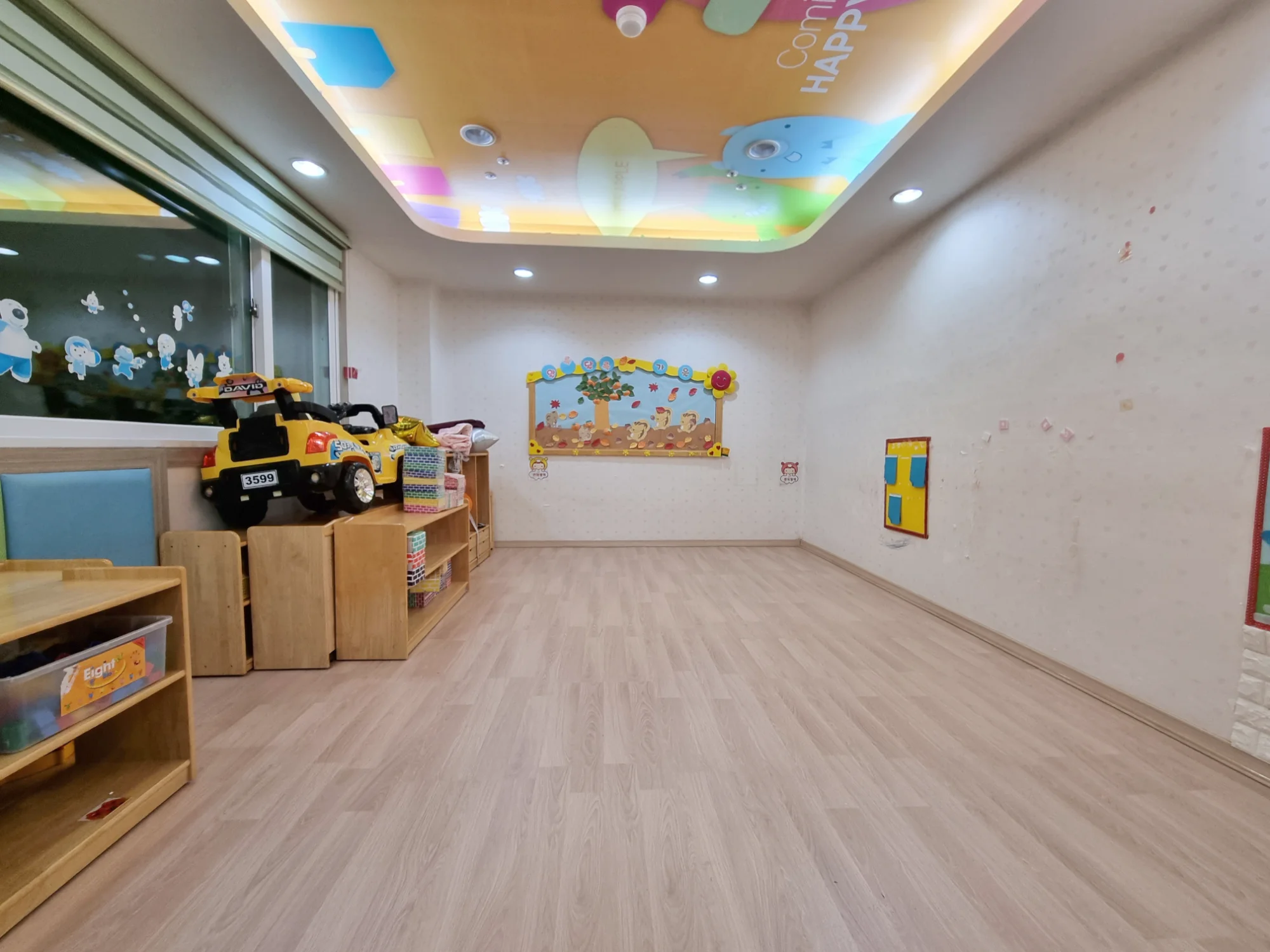 충북 충주시 학교 20평 전기온돌강화마루 시공 사진 2