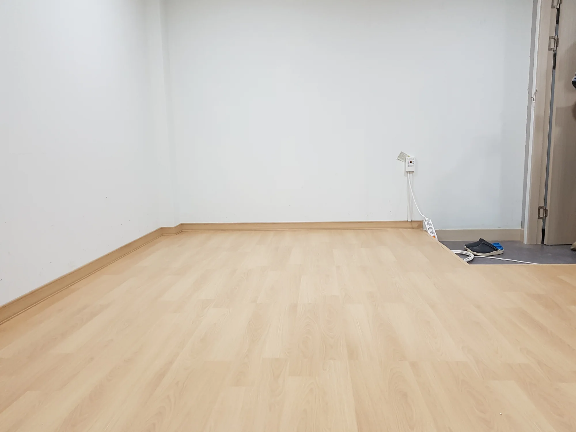 인천 남동구 공공 기관 5평 전기온돌강화마루 시공 사진 4