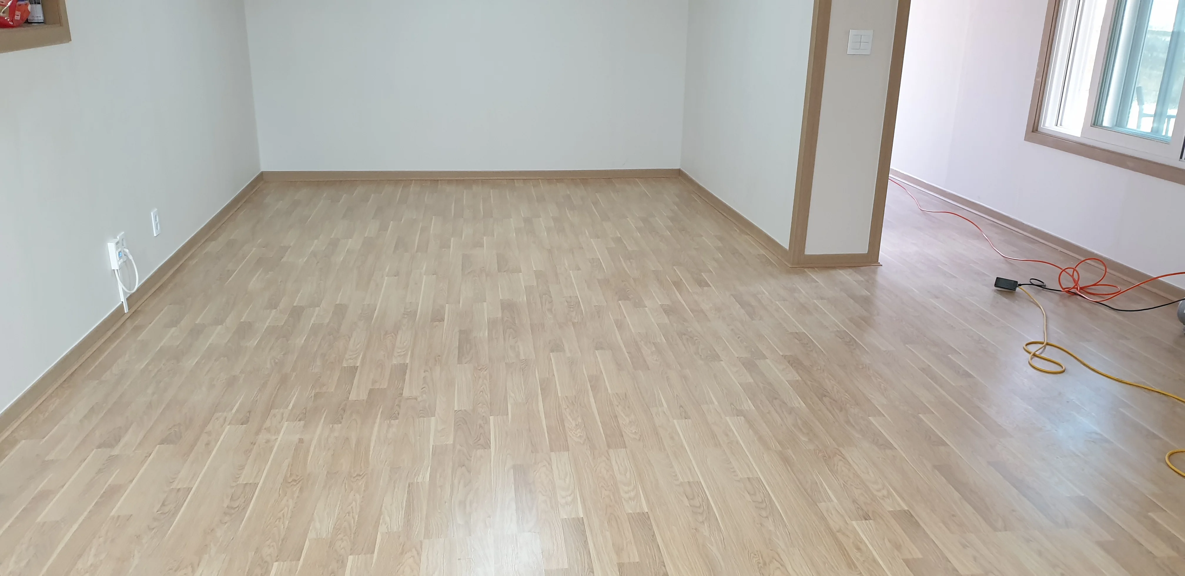 경기 광주시 사무실 18평 전기온돌강화마루 시공 사진 3