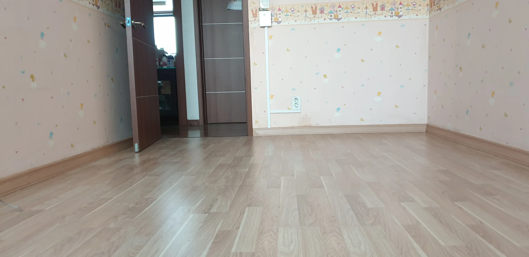인천 부평구 주택 5평 전기온돌강화마루 시공 사진 2