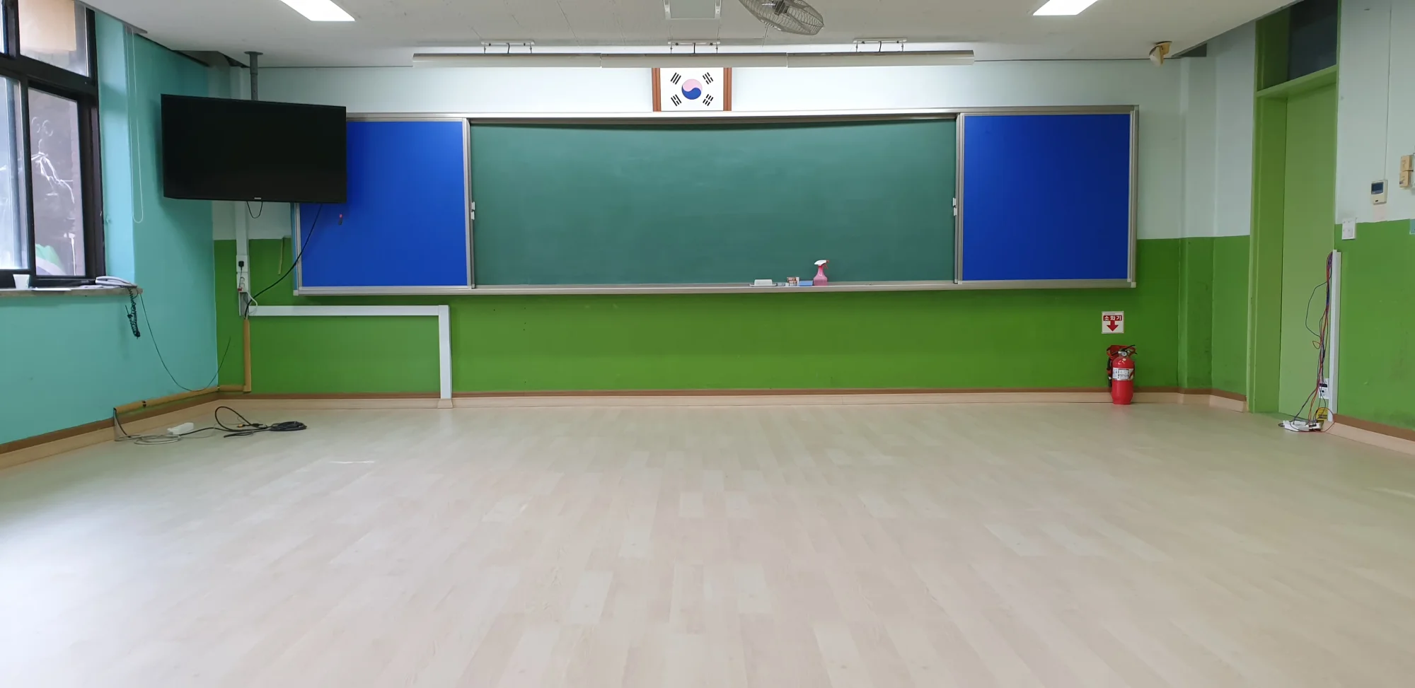 인천 미추홀구 학교 20평 전기온돌강화마루 시공 사진 2