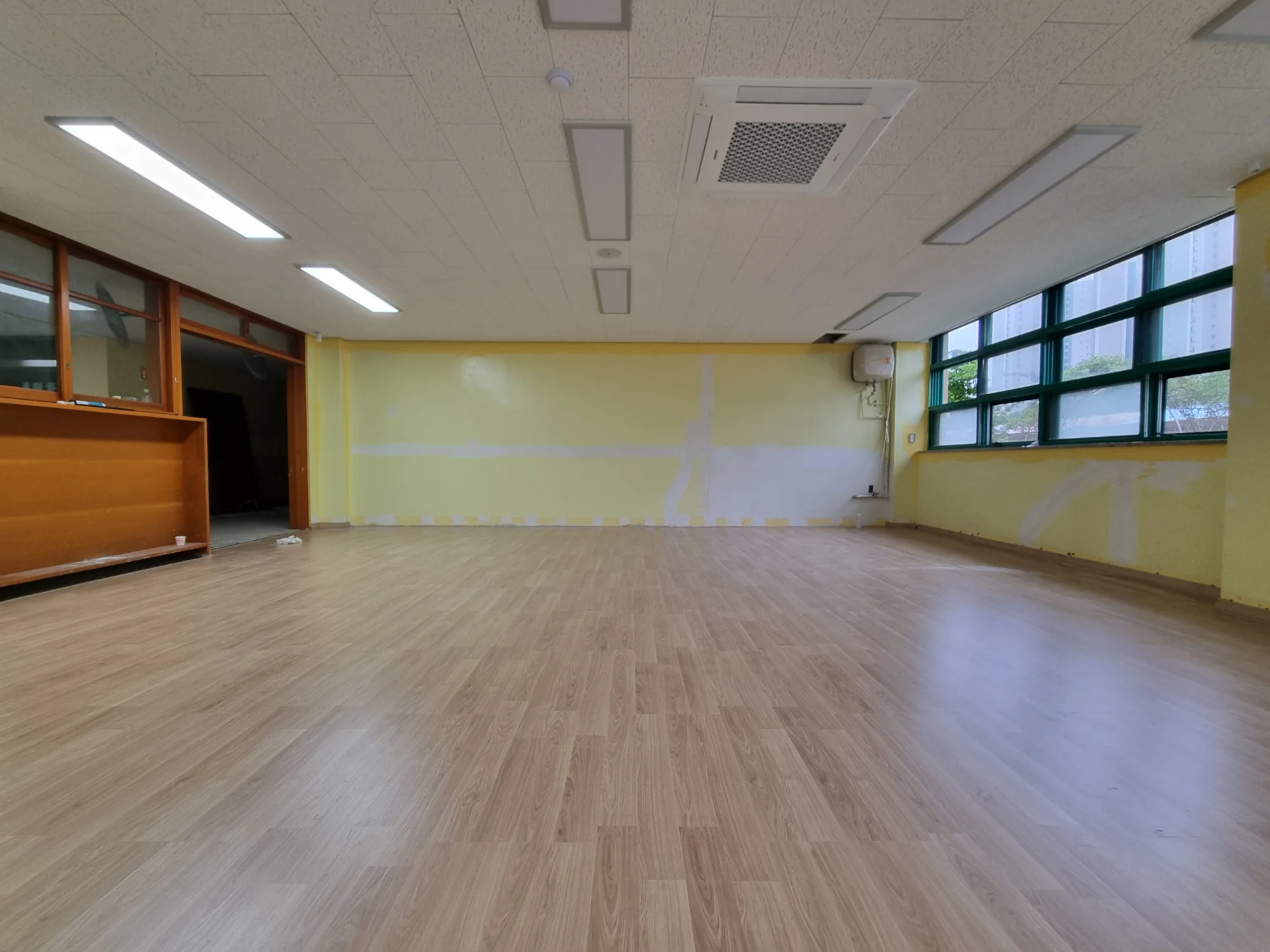 경기 김포시 학교 20평 전기온돌강화마루 시공 사진 1