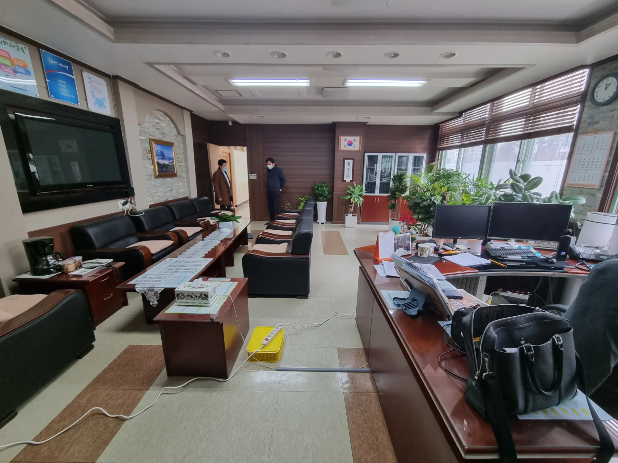 서울 송파구 학교 20평 전기온돌강화마루 시공 사진 2
